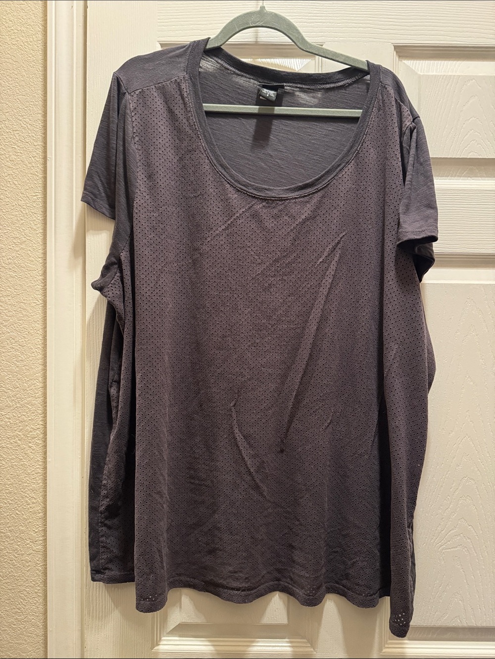 torrid 5 PERFORATED FAUX SUEDE TEE